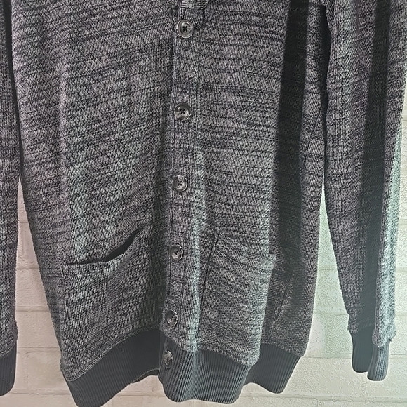 Vans Knit Cardigan Sweater Men's Long Sleeve Button-down Navy Heather Gray Sz. M - Picture 4 of 9